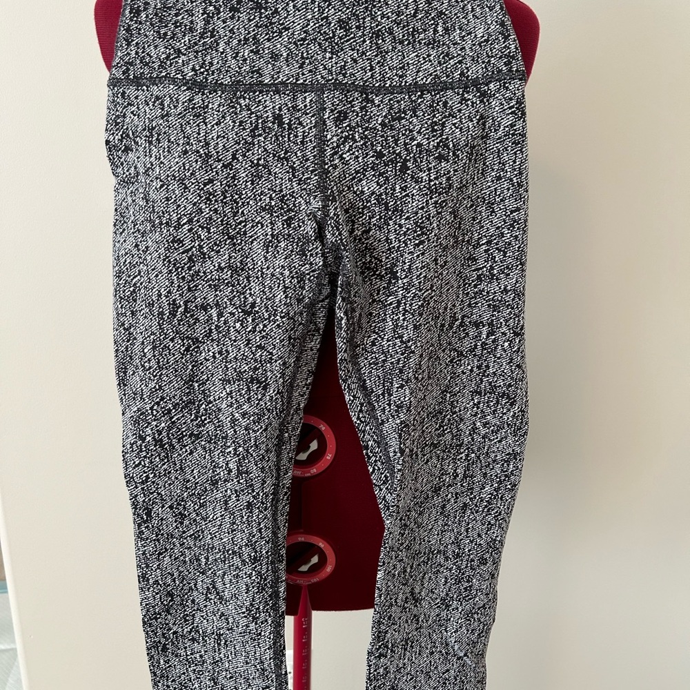 Lululemon Athletica Black and White Leggings